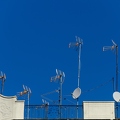 201110_05_DSC_5975-satellite-dish-rooftop-antenna-by-E-Girardet.jpg