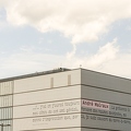 201207_18_DSC_1611-building-facade-displays-text-by-E-Girardet.jpg