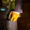 201311_04_DSC9263-shop-window-menswear-hand-by-E-Girardet.jpg