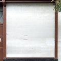 201410_25_DSC01163-closed-shop-facade-with-sign-de-zijdeworm-by-E-Girardet.jpg