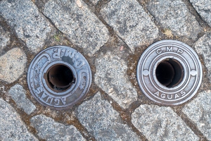 201508 07 DSC03980-manhole-cover--by-E-Girardet