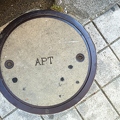 201607_22_IMG_0582-manhole-cover--by-E-Girardet.jpg