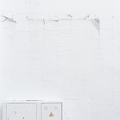 201704_12_DSC09696-white-wall-cable-electricity-by-E-Girardet.jpg