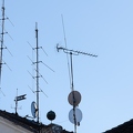 201704_30_DSC4882-antennas-satellite-dish-rooftop-by-E-Girardet.jpg