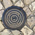 201708_02_IMG_6080-manhole-cover--by-E-Girardet.jpg