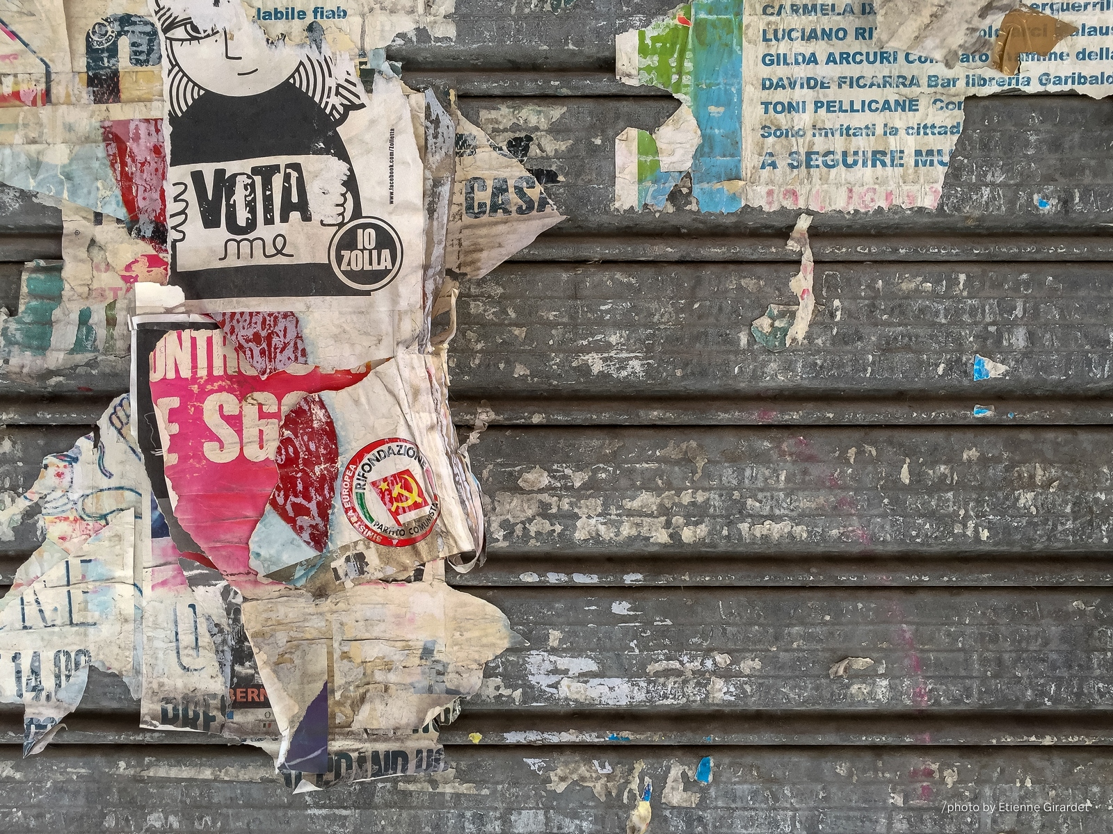 201804_01_IMG_9554-torn-posters-on-metal-shutter-by-E-Girardet.jpg