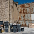 201804_02_DSC05089-buckets-construction-rusty-door-by-E-Girardet.jpg