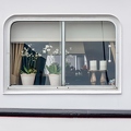 201808_12_RXX1436-boat-cabin-window-by-E-Girardet.jpg
