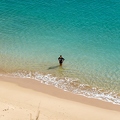 201810_28_RXX2034-beach-summer-man-water-above-by-E-Girardet.jpg