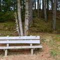 201904_25_ZZ6_1644-bench-hikers-forest-sign-by-E-Girardet.jpg