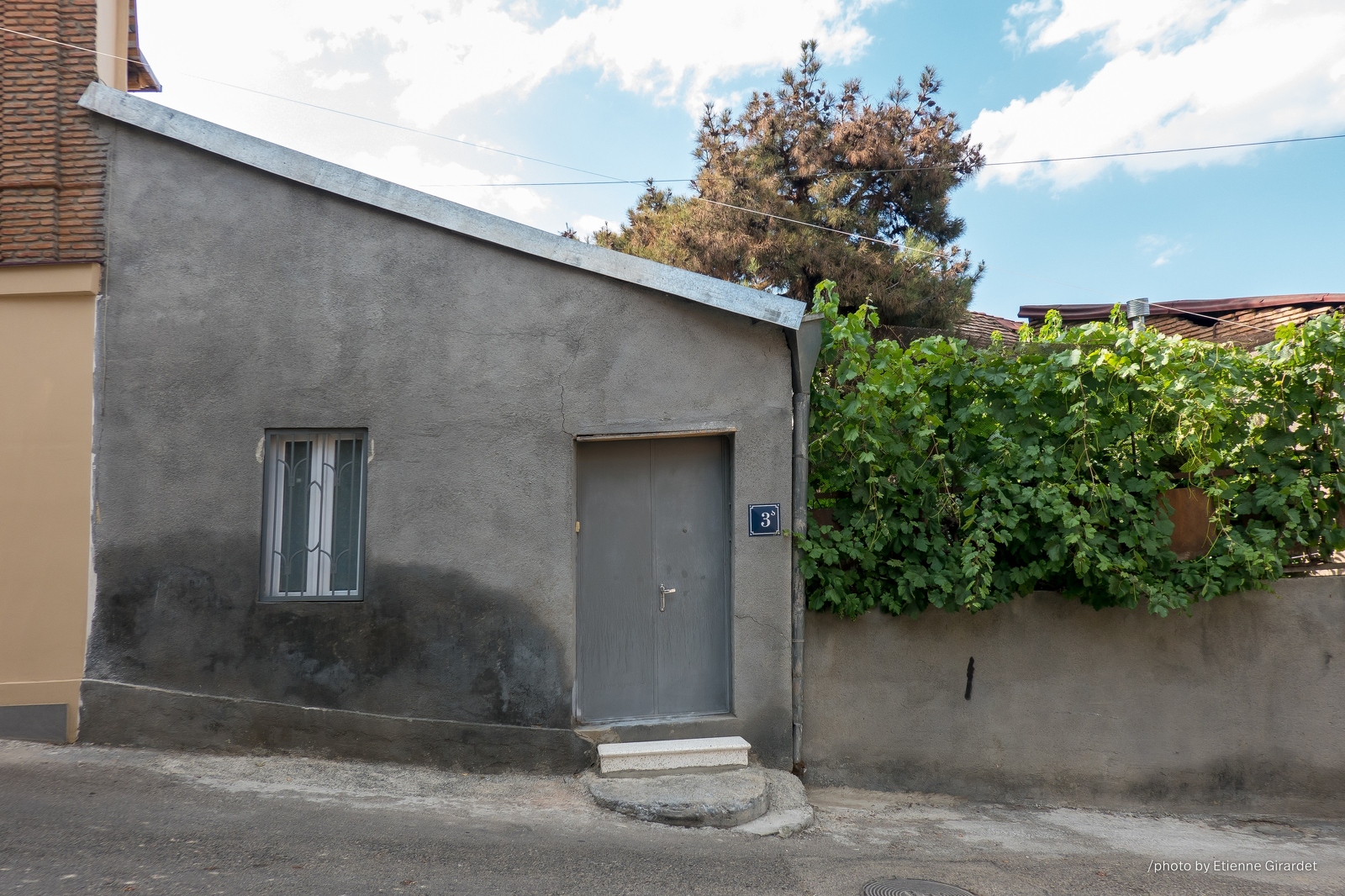 201906_22_RXX04576-small-concrete-house-by-E-Girardet.jpg