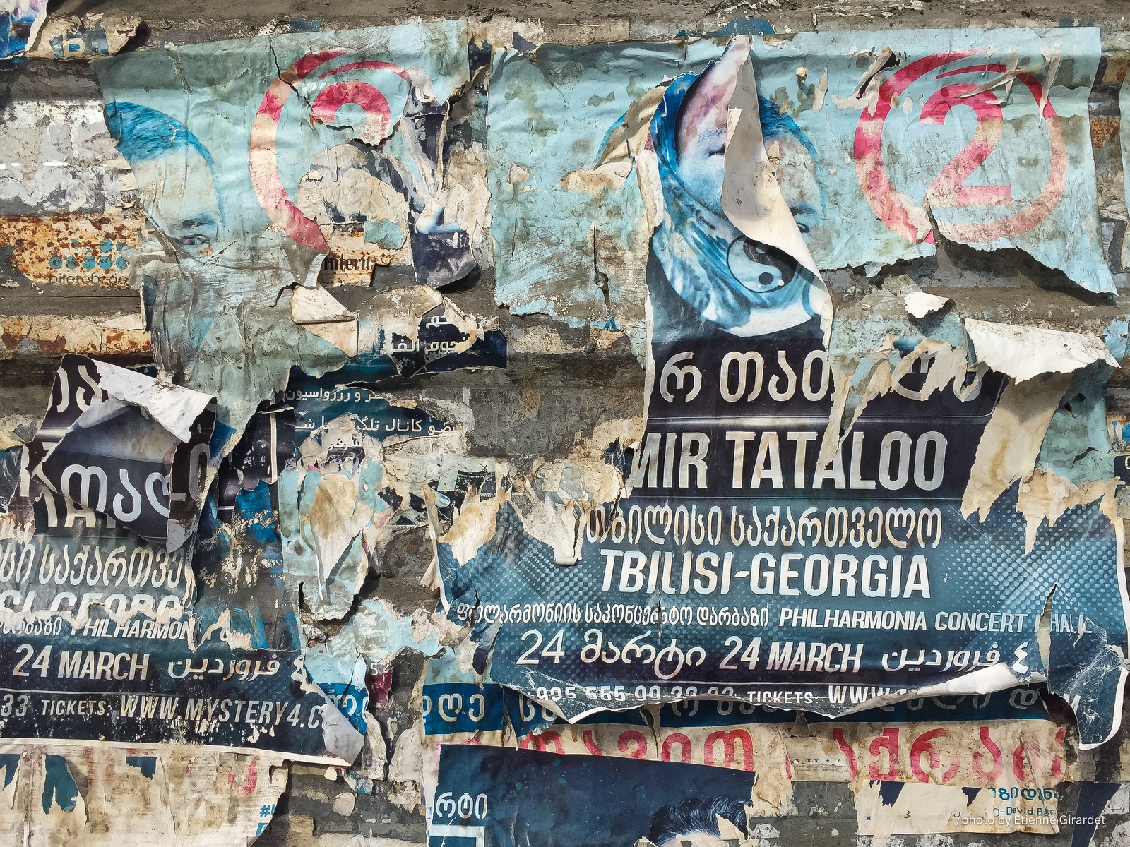 201906_27_IMG_4523-torn-posters-concert-24-march-by-E-Girardet.jpg