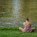 201908_24_RXX07072-woman-yoga-river-by-E-Girardet.jpg