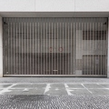 202103_27_RXX09187-garage-entry-still-life-by-E-Girardet.jpg