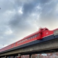 202201_30_IMG_0262-station-train-humor-red-by-E-Girardet.jpg