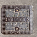 202204_19_IMG_1087-manhole-cover--by-E-Girardet.jpg