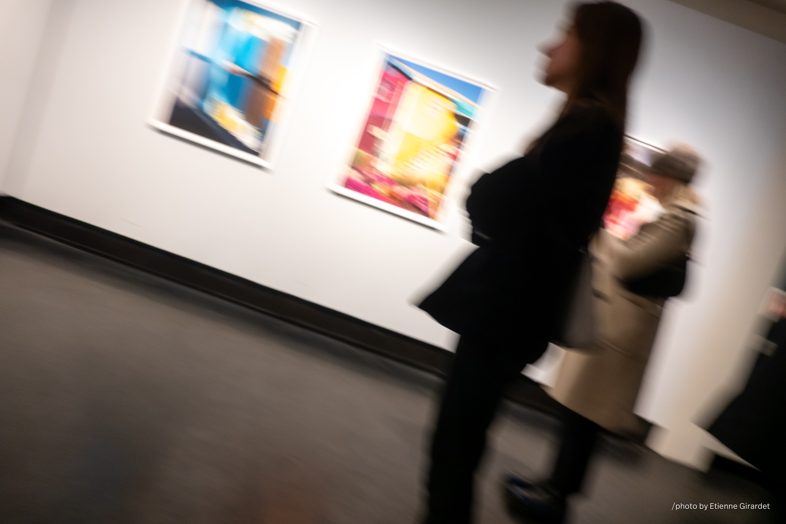 202301_27_RXX02298-blurred-art-gallery-visitors-by-E-Girardet.jpg