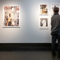202301_27_RXX02302-photo-exhibit-viewers-multiple-images-by-E-Girardet.jpg