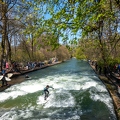 202304_10_RXX02956-surfers-on-artificial-river-waves-by-E-Girardet.jpg