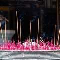 202401_09_ZZ64898-incense-sticks-smoke-temple-altar-by-E-Girardet.jpg